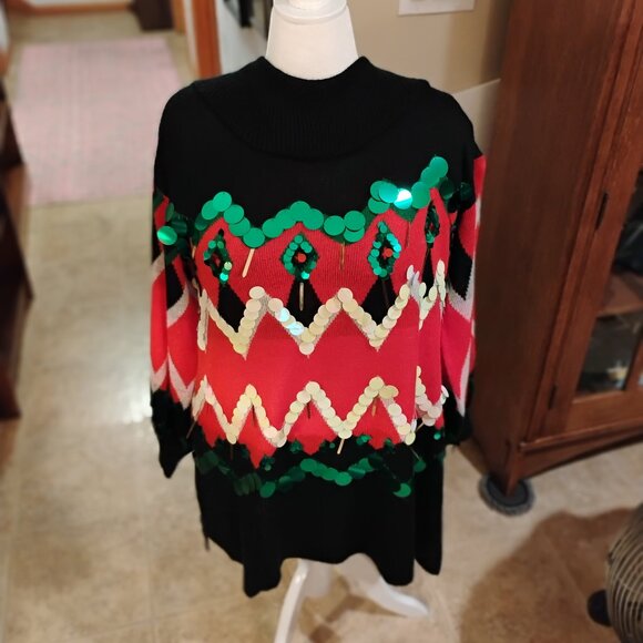 HOLIDAY TIME Christmas Tunic!! New With Tags!!!! Just in time for the holidays!! - Picture 1 of 5